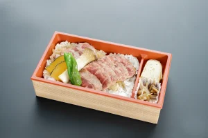 氷見牛ステーキ弁当